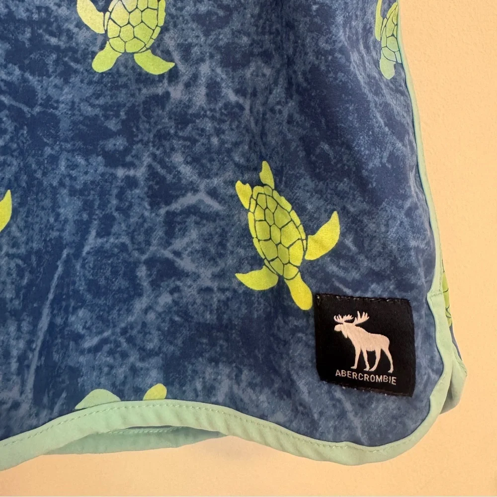 Abercrombie & Fitch kids swim